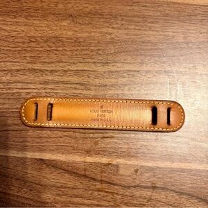 Louis Vuitton Shoulder Vachetta Strap